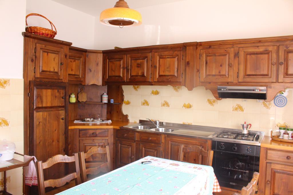 House In Caramagna Διαμέρισμα Imperia Δωμάτιο φωτογραφία