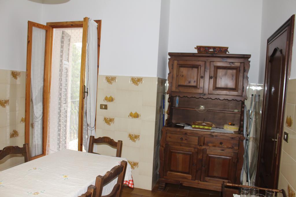 House In Caramagna Διαμέρισμα Imperia Δωμάτιο φωτογραφία